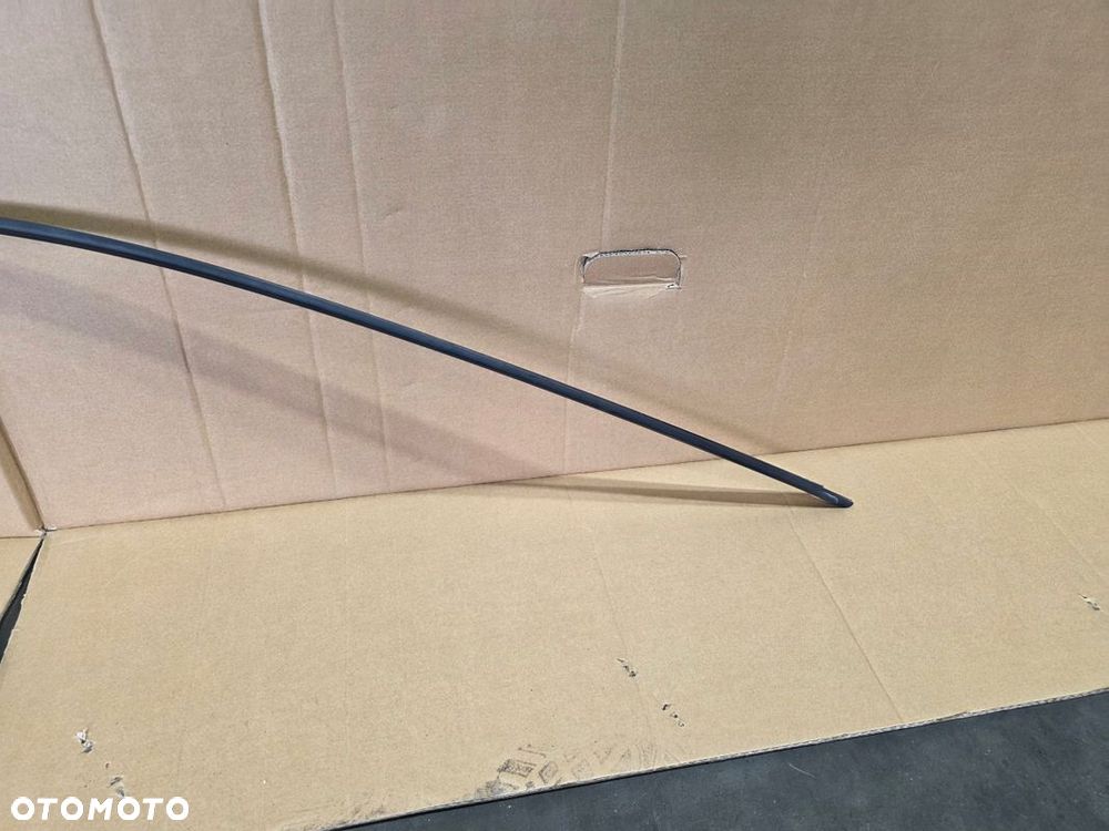 LISTWA MAT PRAWA KAROSERYJNA AUDI Q5 8R 8R0853704A ORYGINAŁ ! - 2