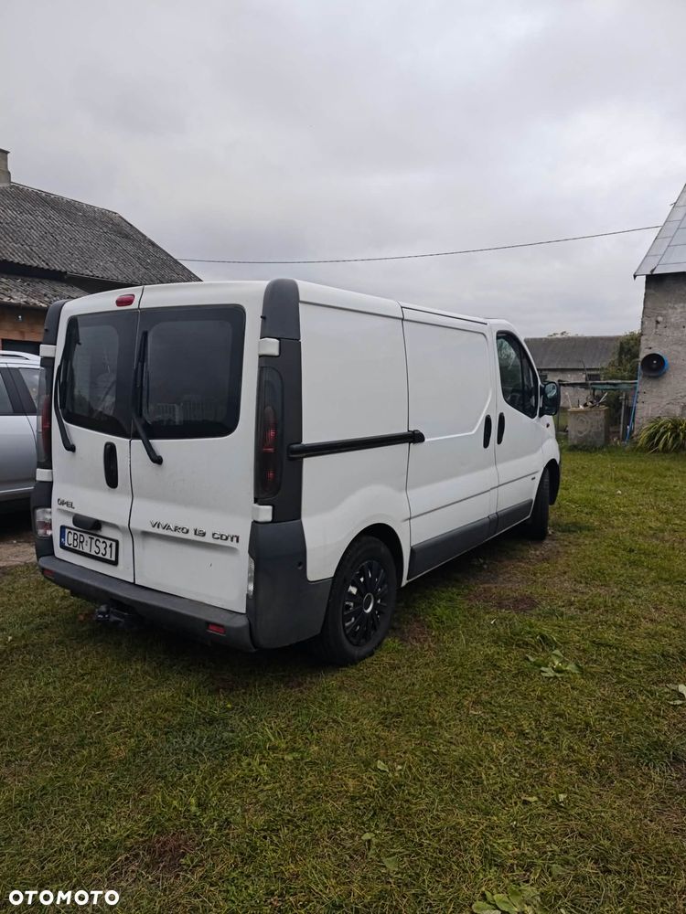 Opel Vivaro - 6