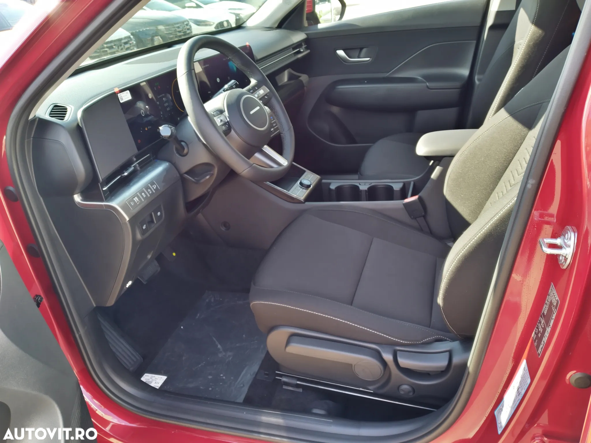 Hyundai KONA 1.6 T-GDI 138 CP 7DCT 2WD Premium+ - 8