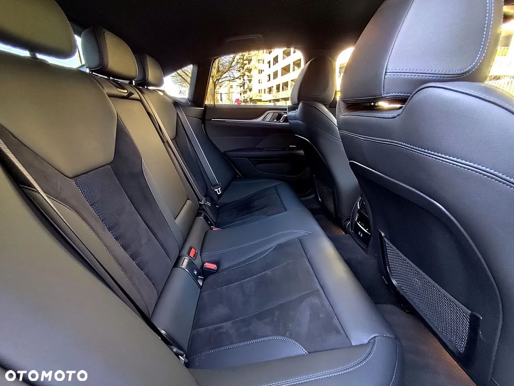 BMW i4 80.7kWh M50 - 9