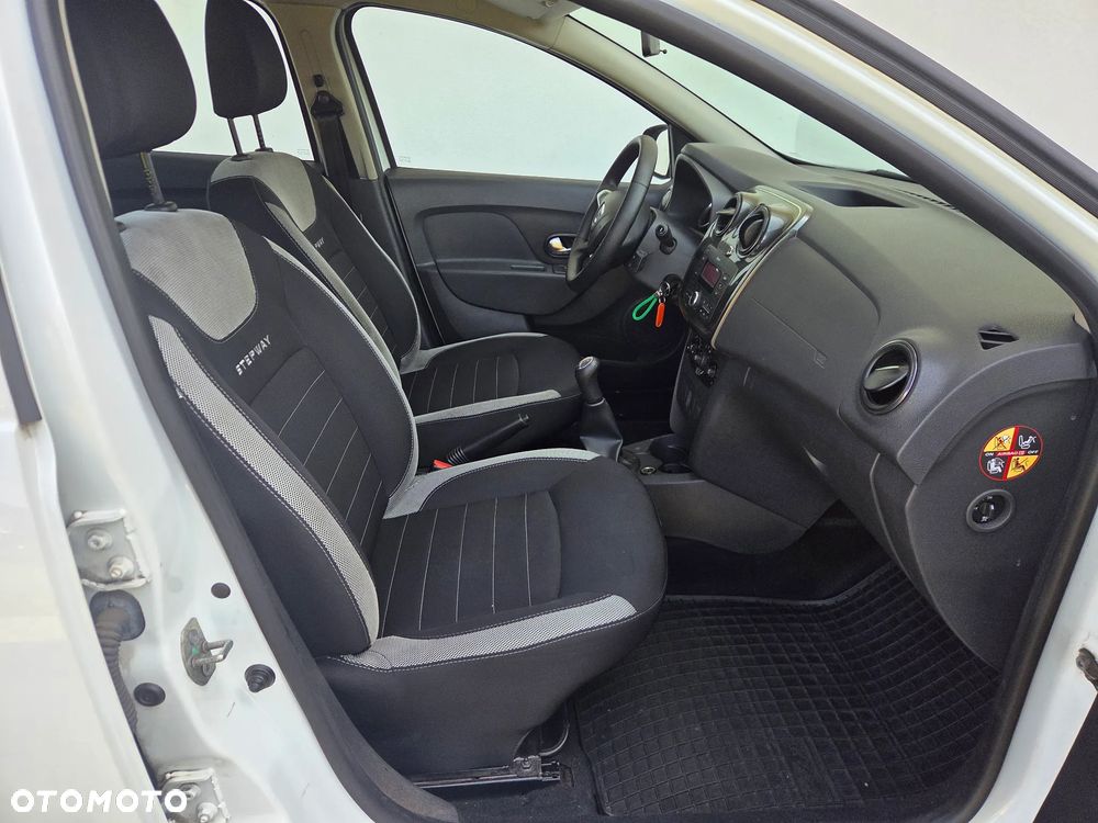 Dacia Sandero Stepway - 11