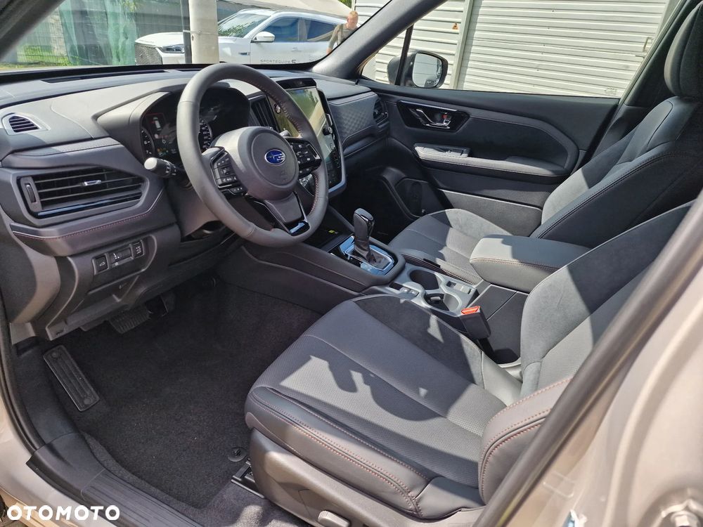 Subaru Forester 2.0i-L Platinum (EyeSight) Lineartronic - 13