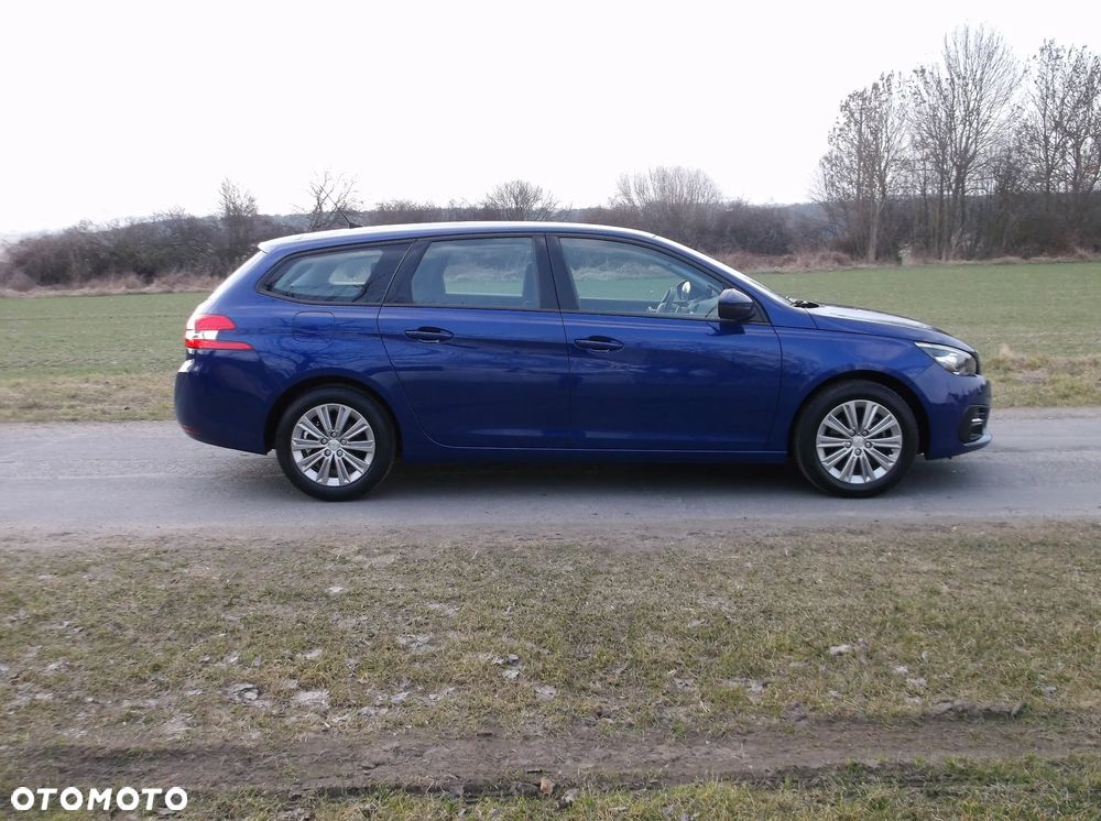 Peugeot 308 PureTech 130 GPF EAT8 Black Edition - 4