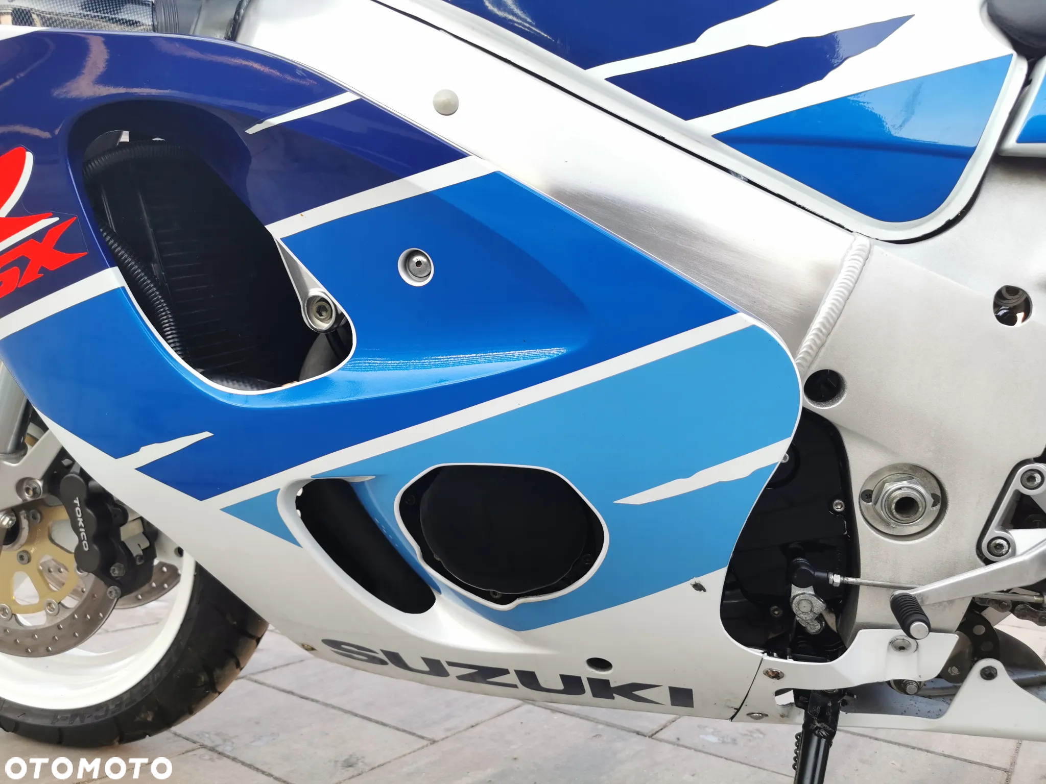 Suzuki GSX-R - 10