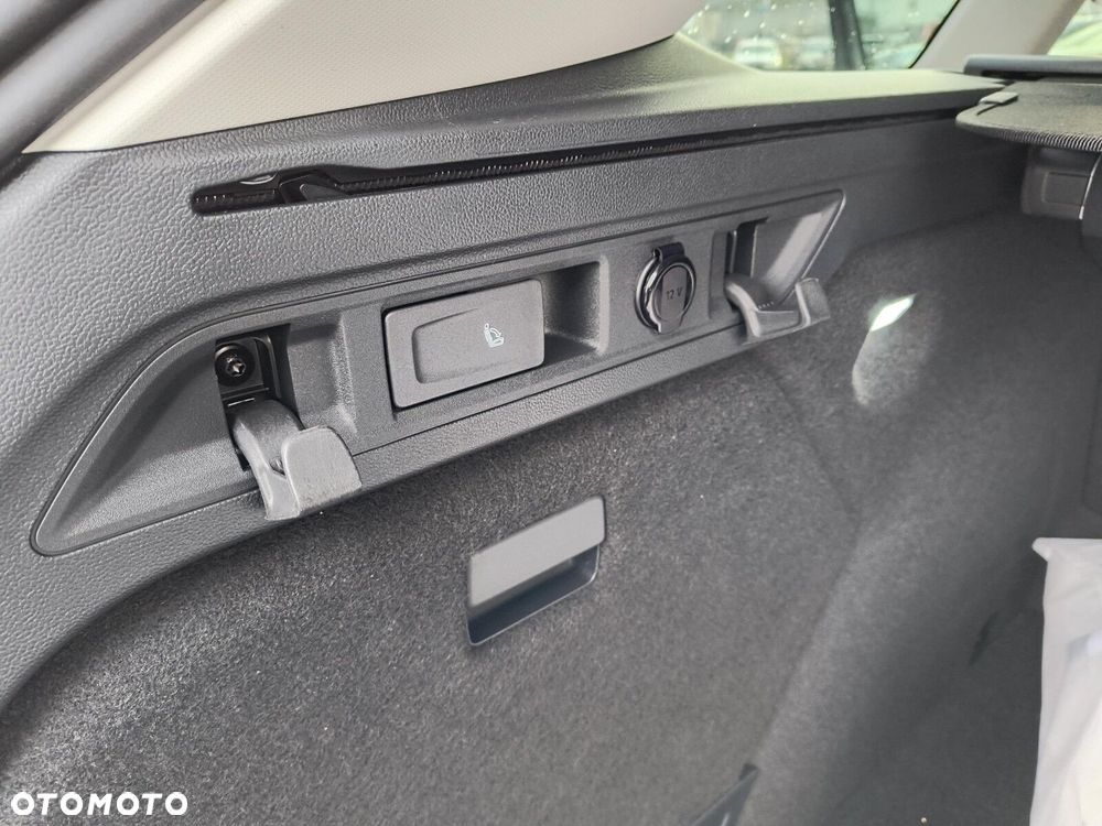 Skoda Superb 2.0 TSI L&K DSG - 19