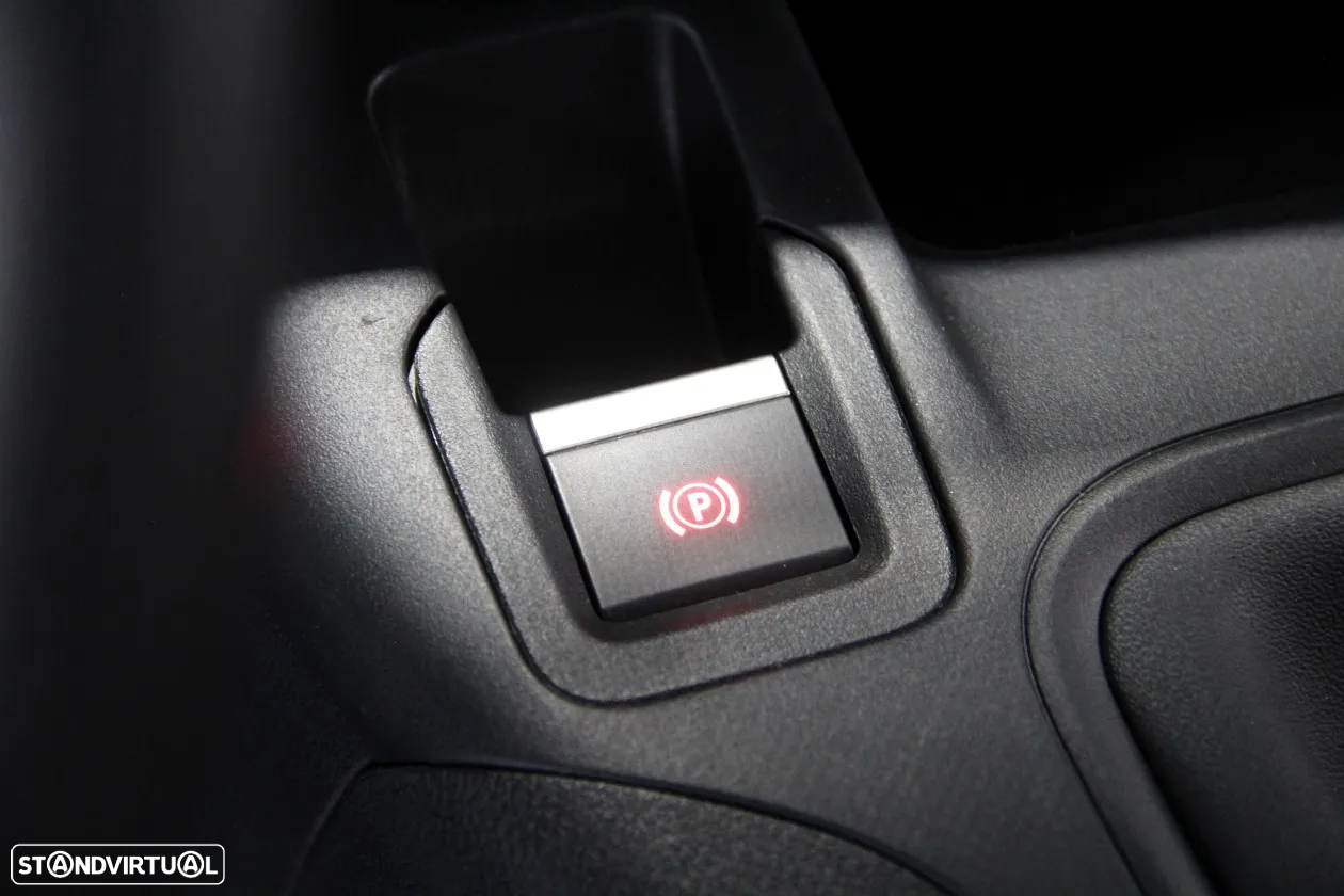 Fiat Doblo 1.5 BlueHDi Curta - 25