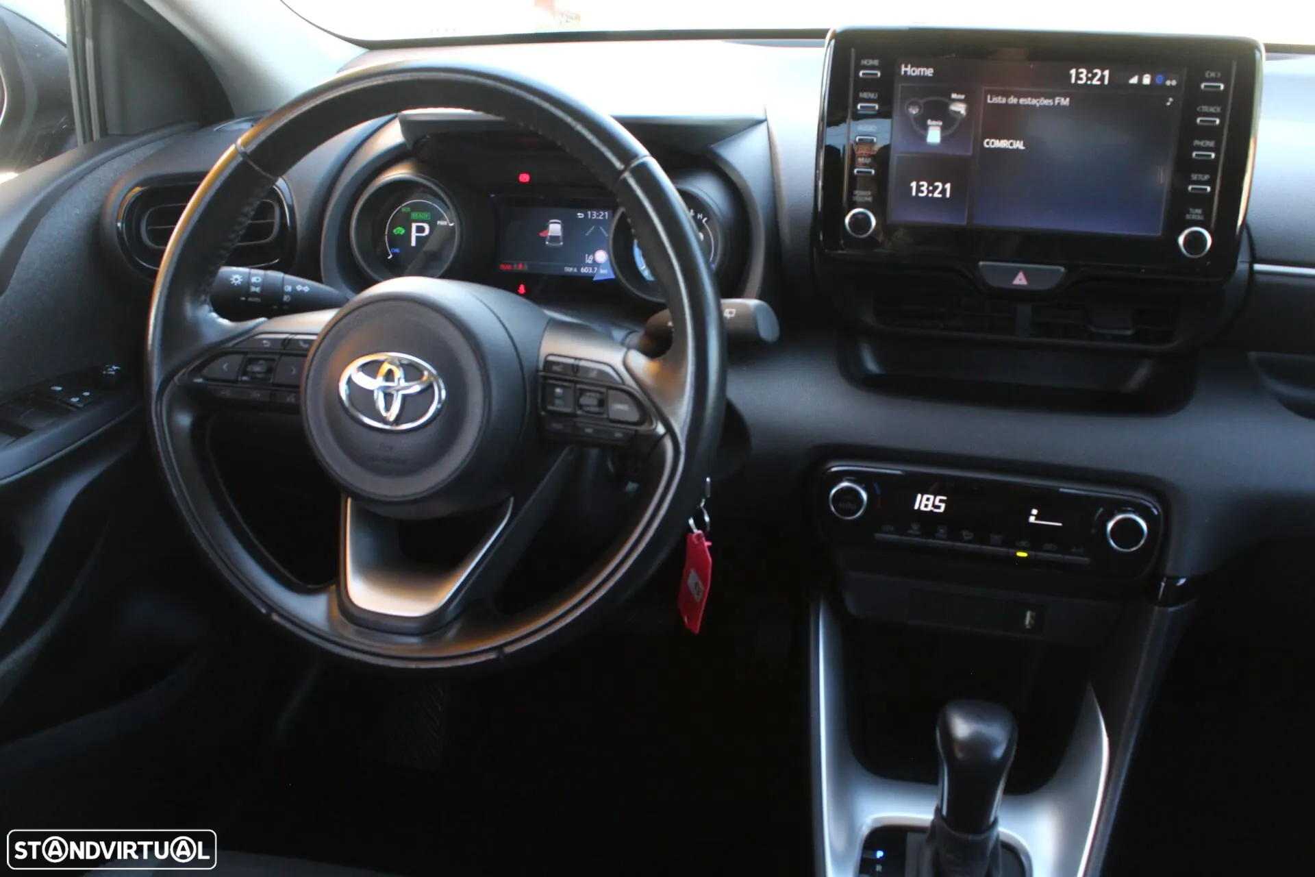 Toyota Yaris 1.5 HDF Exclusive - 11