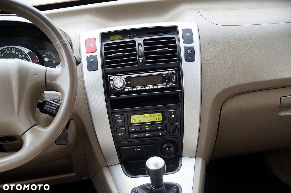 Hyundai Tucson 2.0 2WD Edition Plus - 12