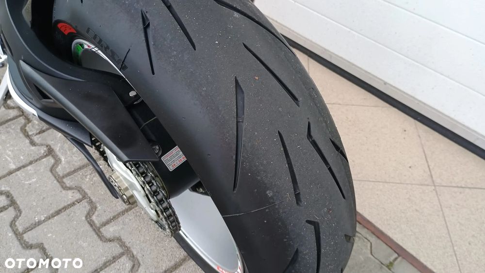 MV AGUSTA Brutale - 23