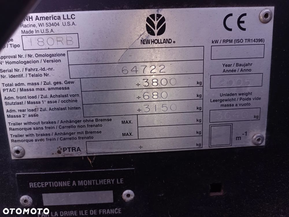 New Holland BR 750 - 4