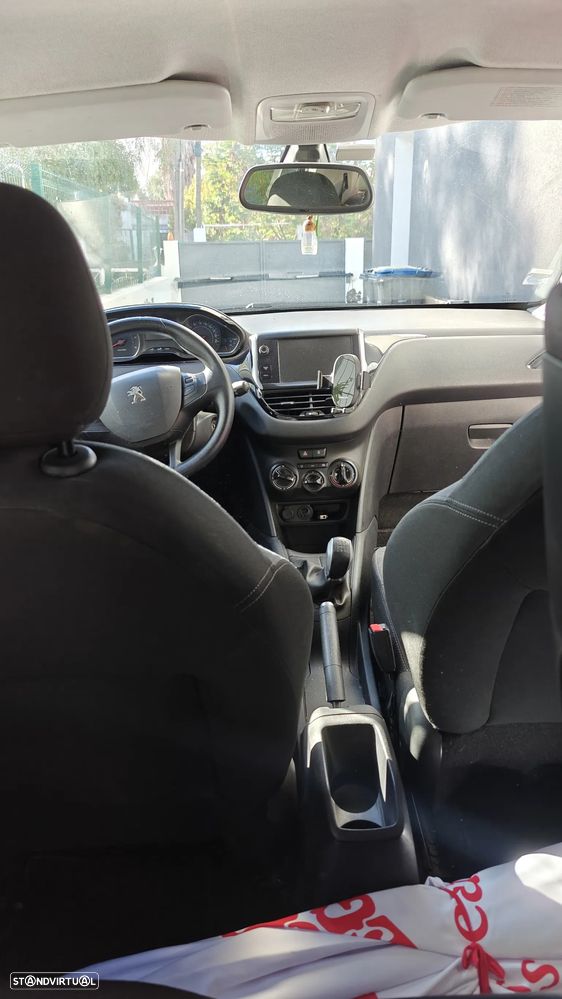 Peugeot 208 1.4 HDi - 7