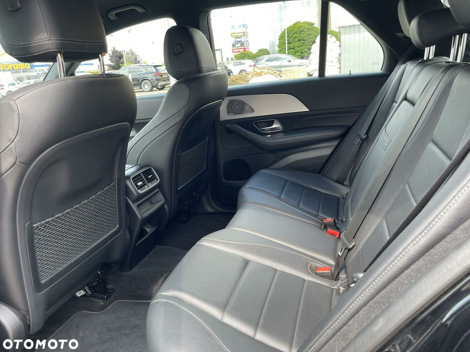 Mercedes-Benz GLE 300 d 4-Matic - 14