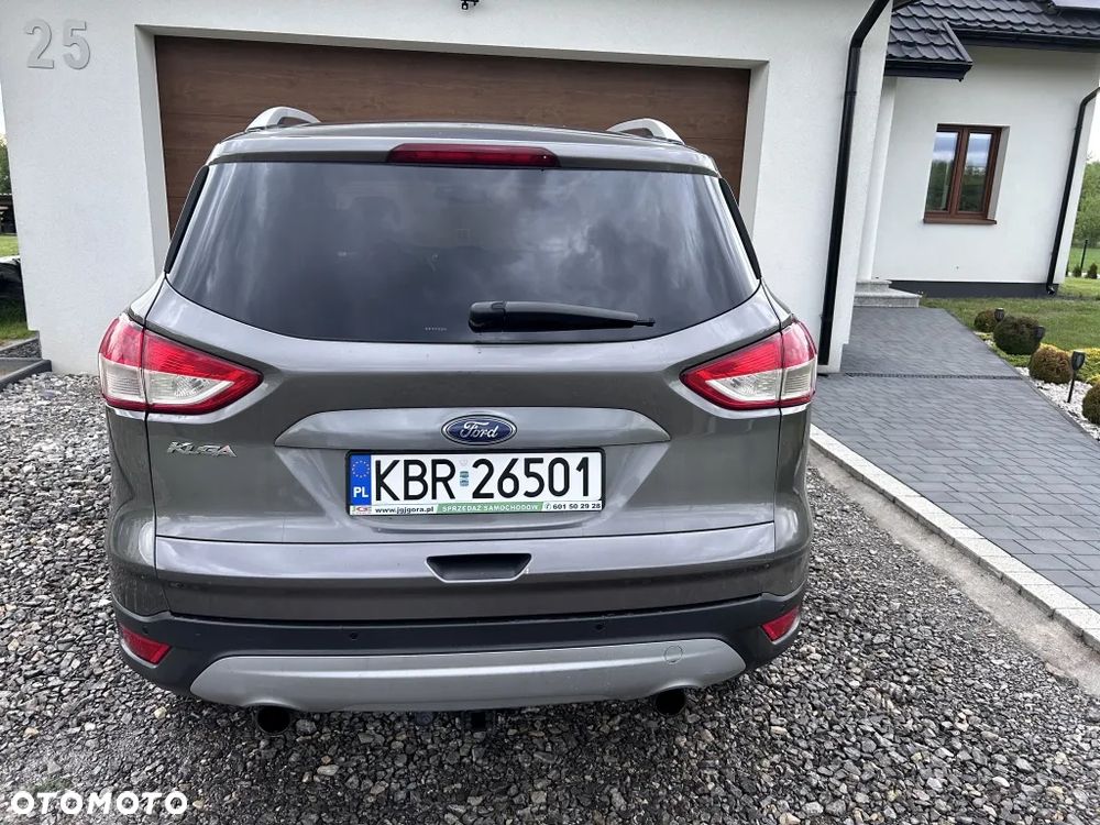Ford Kuga 2.0 TDCi FWD Titanium - 9