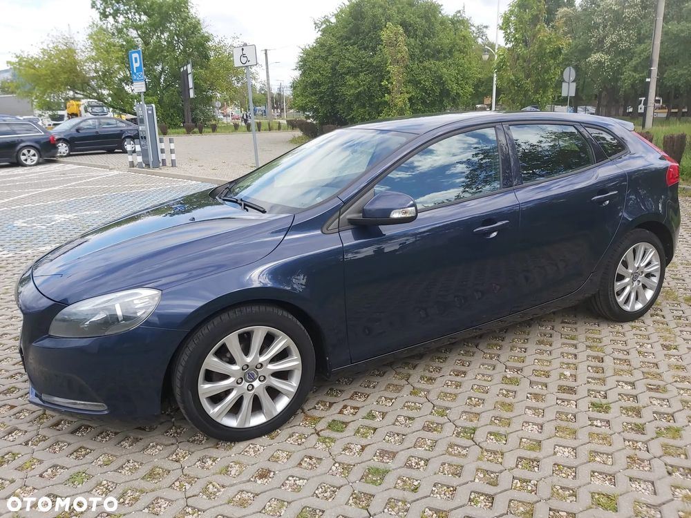 Volvo V40 D2 You - 2