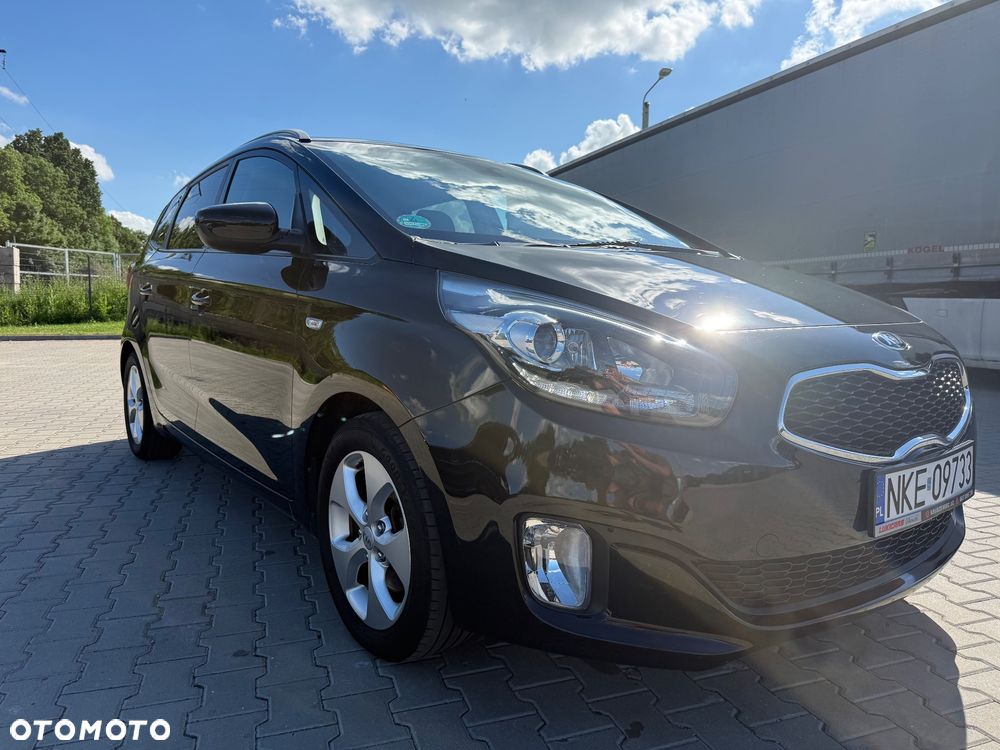 Kia Carens 1.7 CRDi 115 Dream-Team Edition - 17