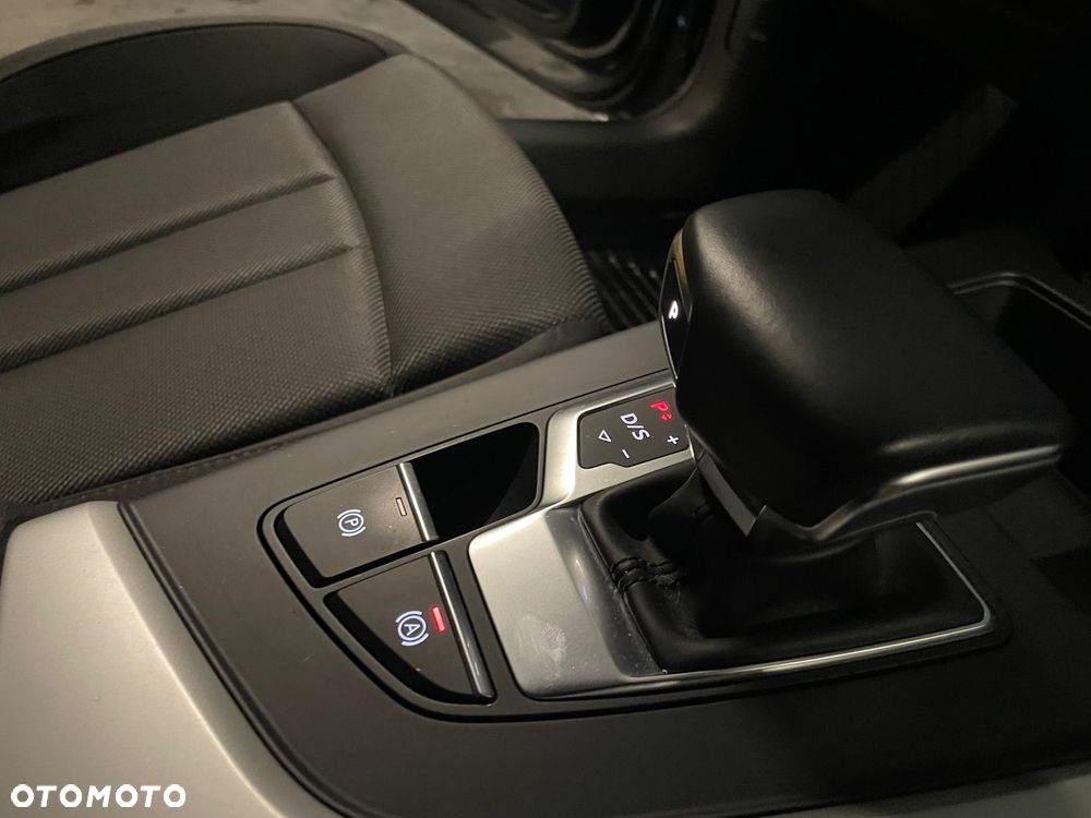 Audi A4 Avant - 22