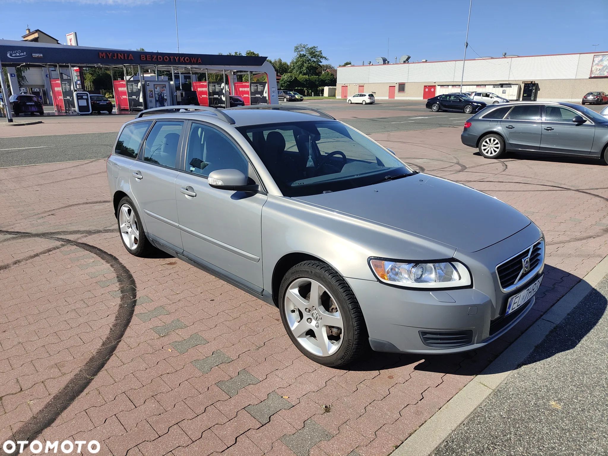Volvo V50 - 1