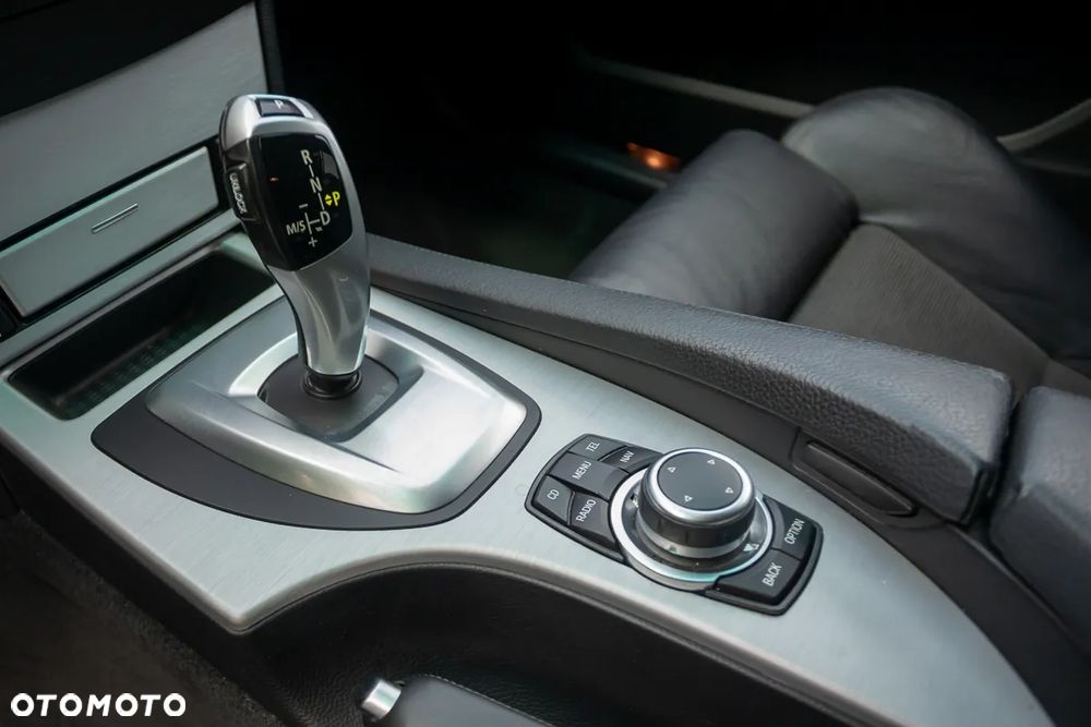 BMW Seria 5 530d - 31