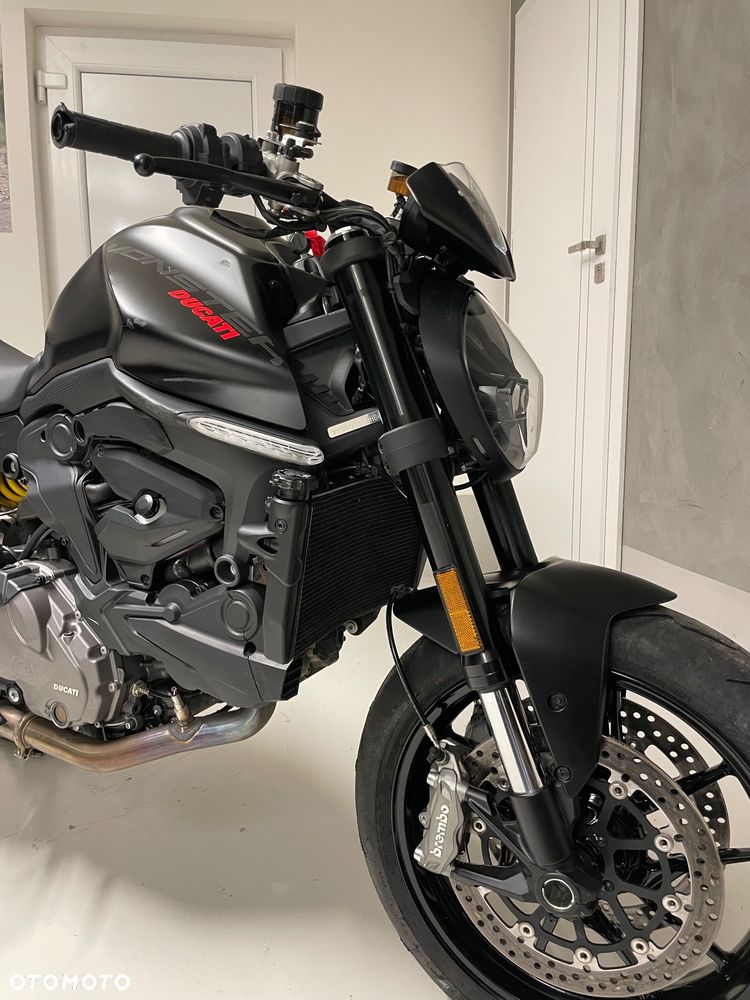 Ducati Monster - 4