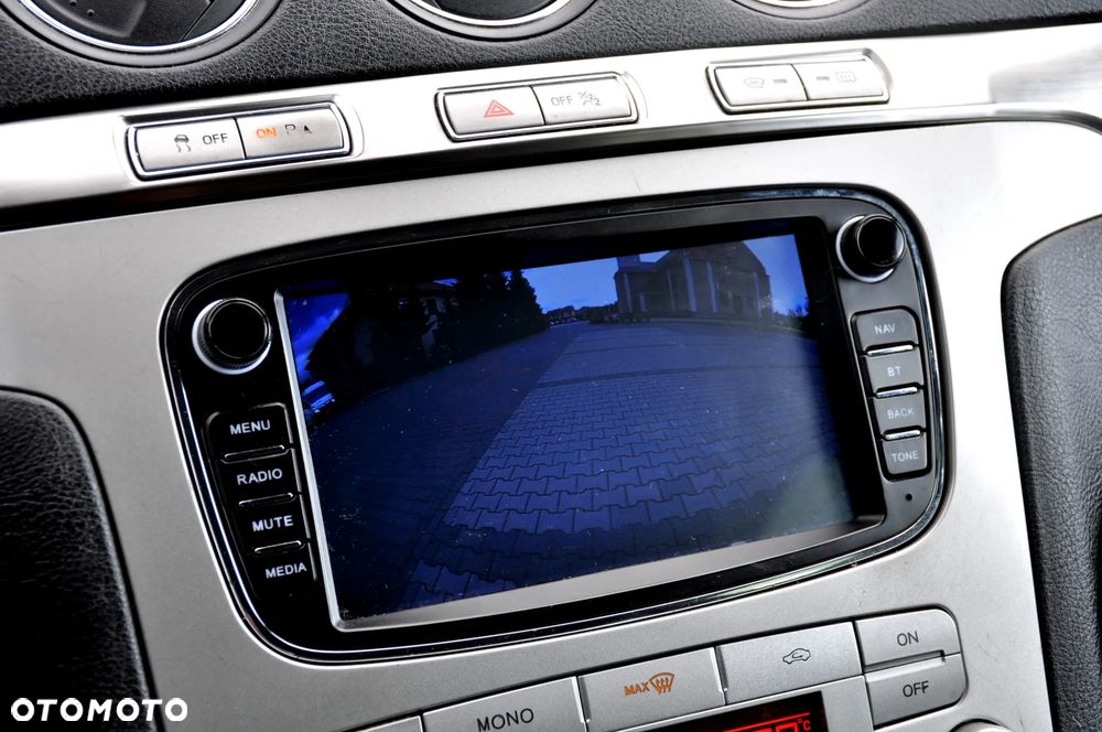 Ford S-Max 2.3 Titanium - 11