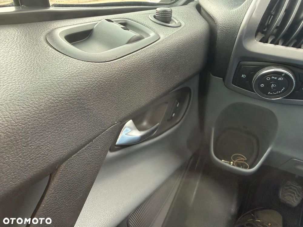 Ford Transit Custom 270 L1H1 Ambiente - 20