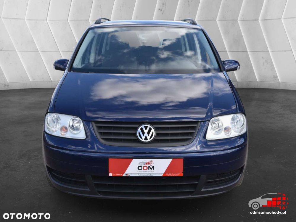 Volkswagen Touran - 5