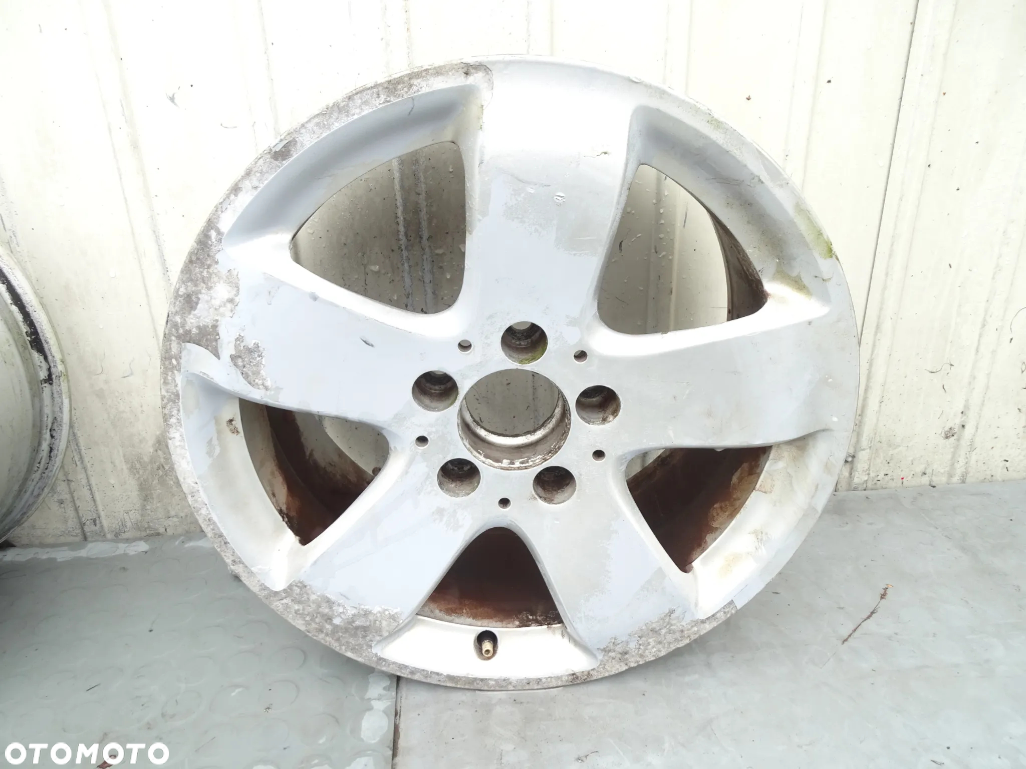 E klasa W211 Felgi 7.5Jx16 ET42 5x112 2114101502 - 5