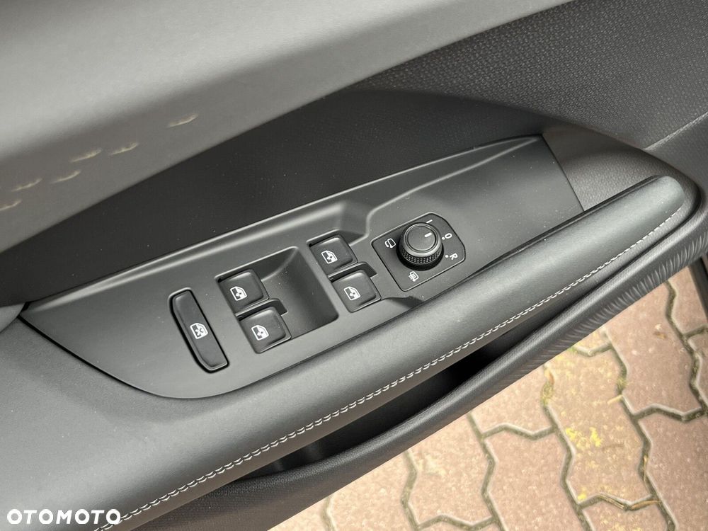 Cupra Terramar 2.0 TSI 4Drive VZ DSG - 35