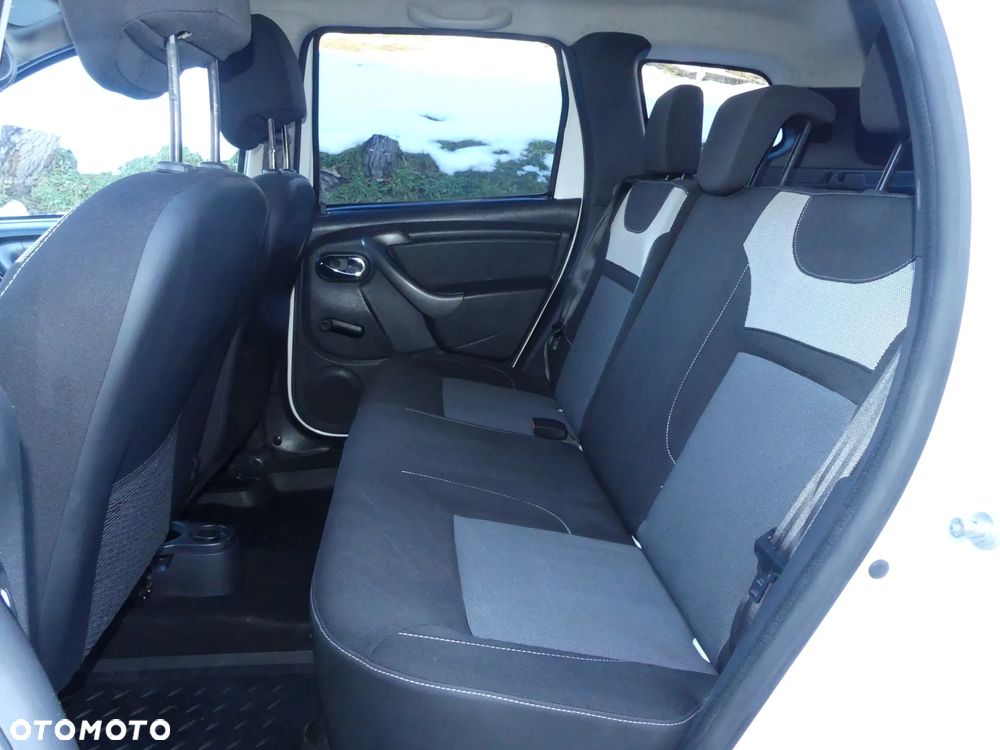 Dacia Duster 1.6 SCe Ambiance 4x4 S&S - 25