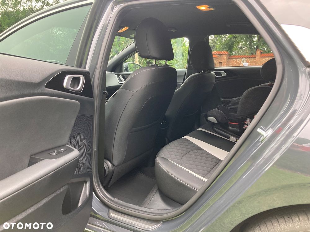 Kia ProCeed 1.6 CRDi GT Line DCT - 12