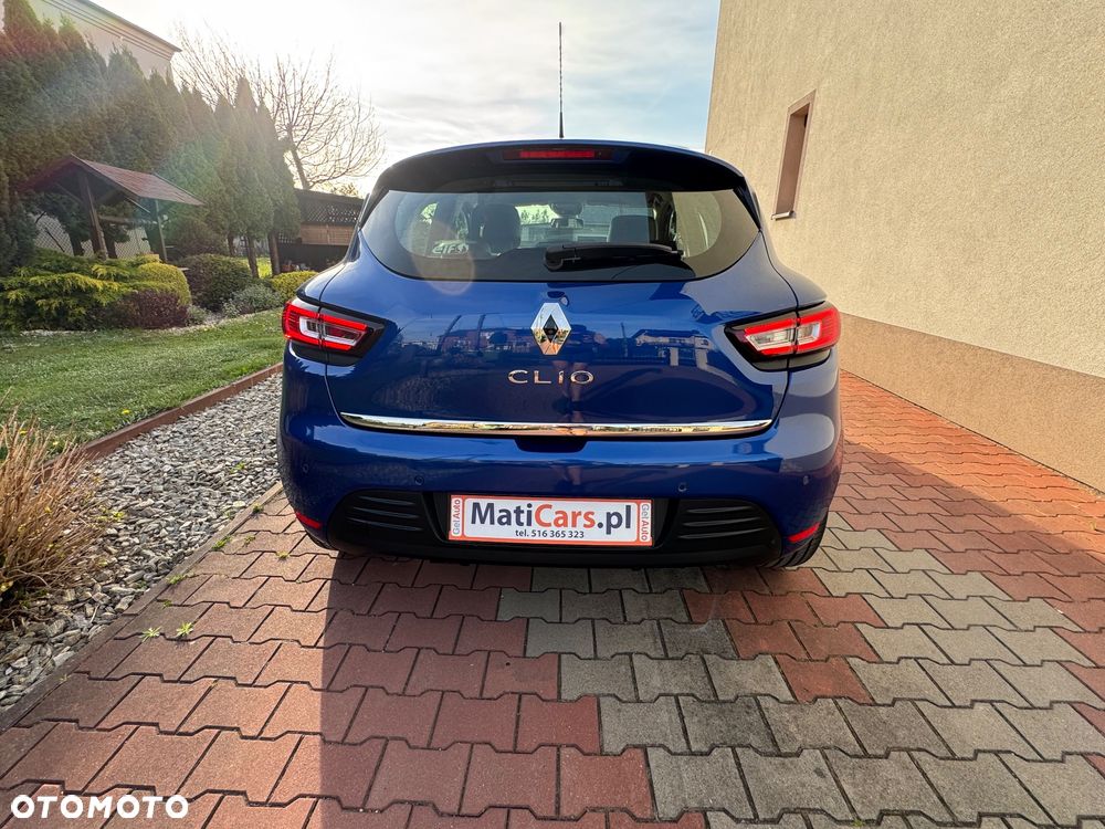 Renault Clio - 18