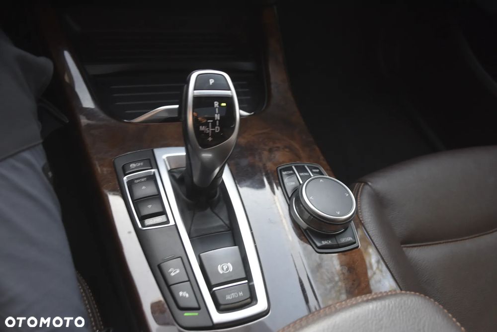 BMW X4 xDrive28i Advantage - 19