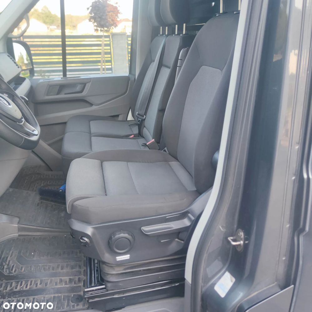 Volkswagen Crafter - 11