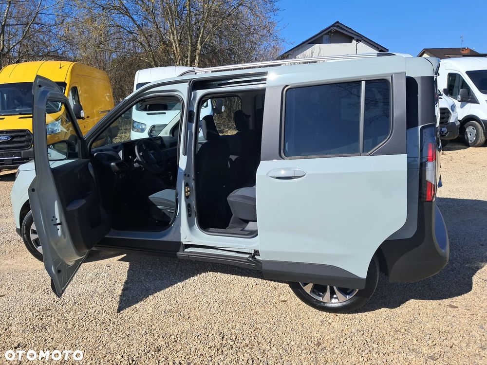 Ford Tourneo Courier 1.0 EcoBoost Titanium - 4