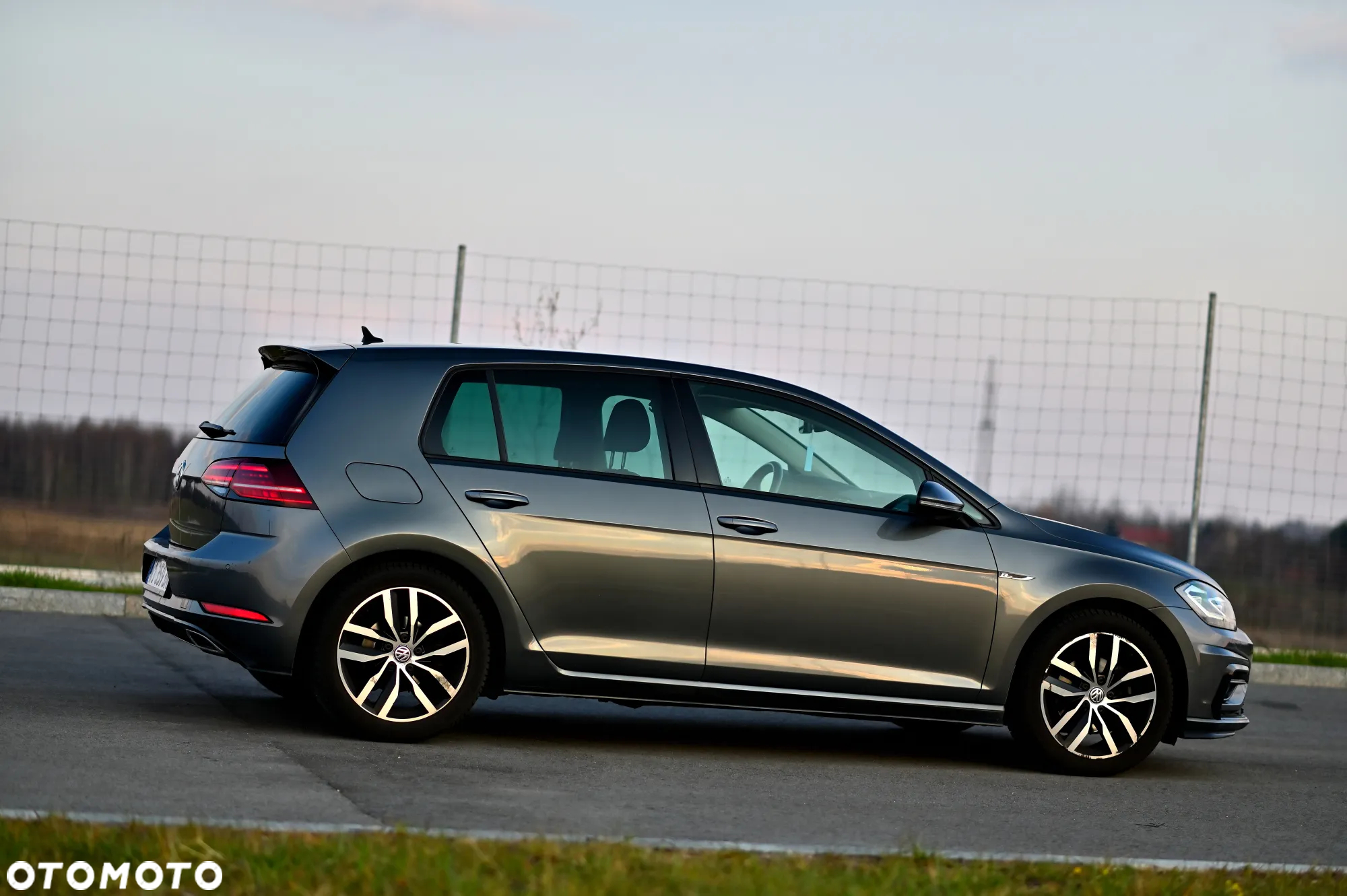 Volkswagen Golf Variant 1.5 TSI OPF R-Line - 8