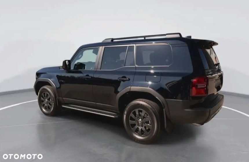 Toyota Land Cruiser - 7
