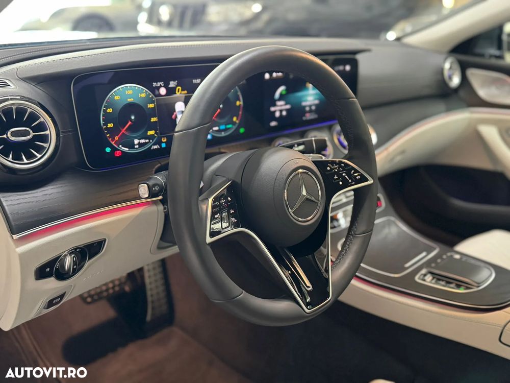 Mercedes-Benz CLS 300 d 4Matic 9G-TRONIC AMG Line - 15