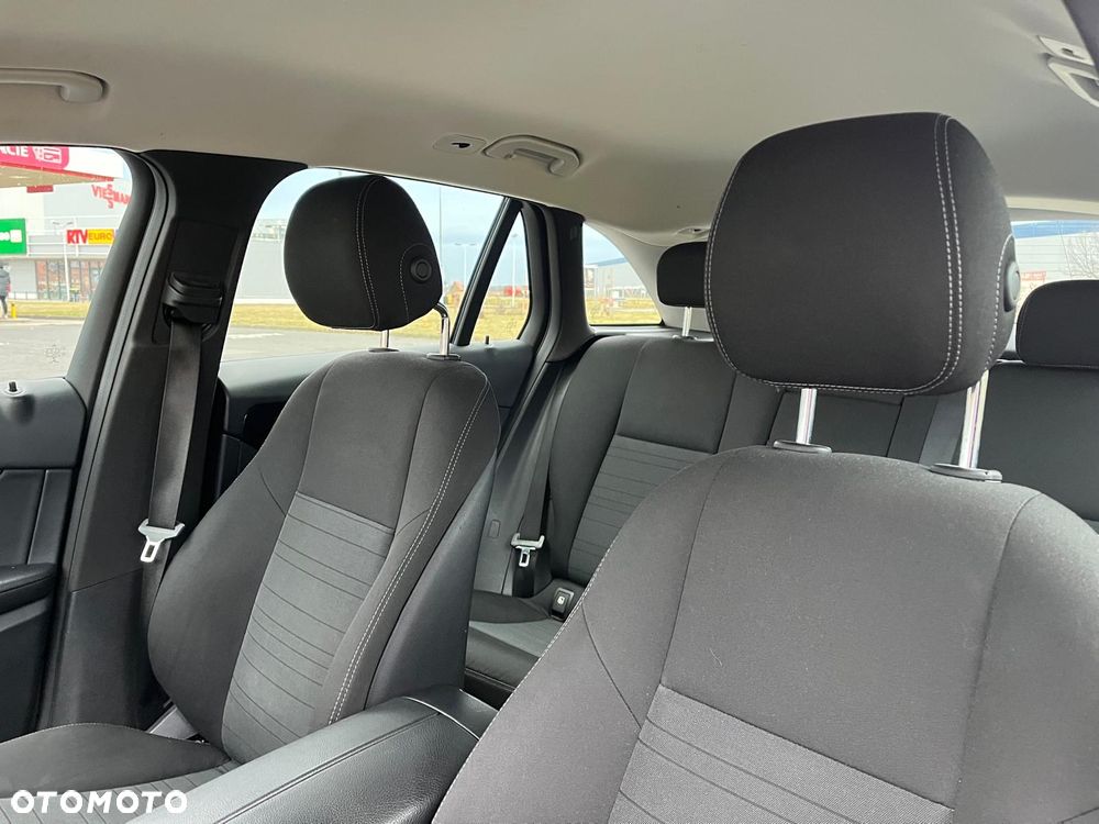 Mercedes-Benz GLC 220 d 4Matic 9G-TRONIC - 13