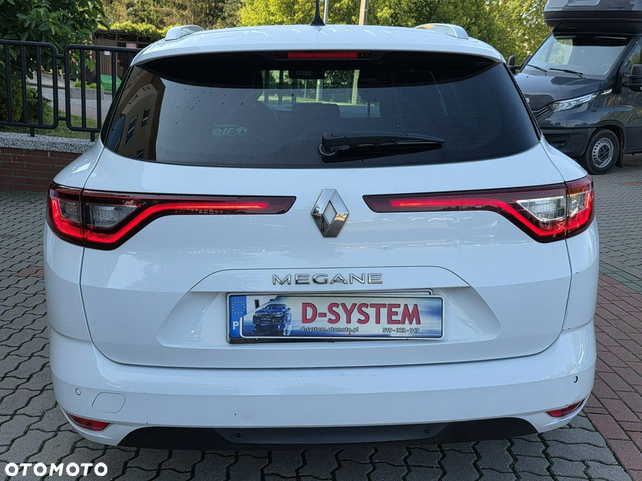 Renault Megane 1.5 Blue dCi Intens - 8