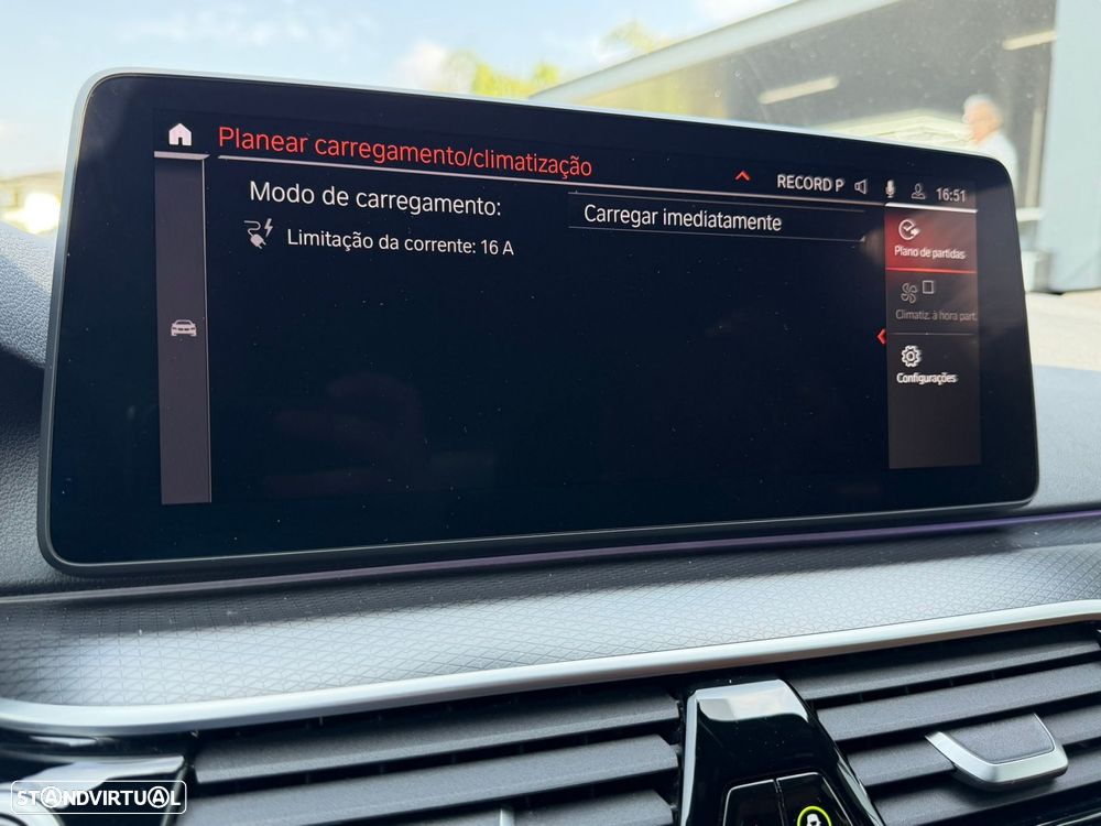 BMW 520 e Pack M — fotografia 49
