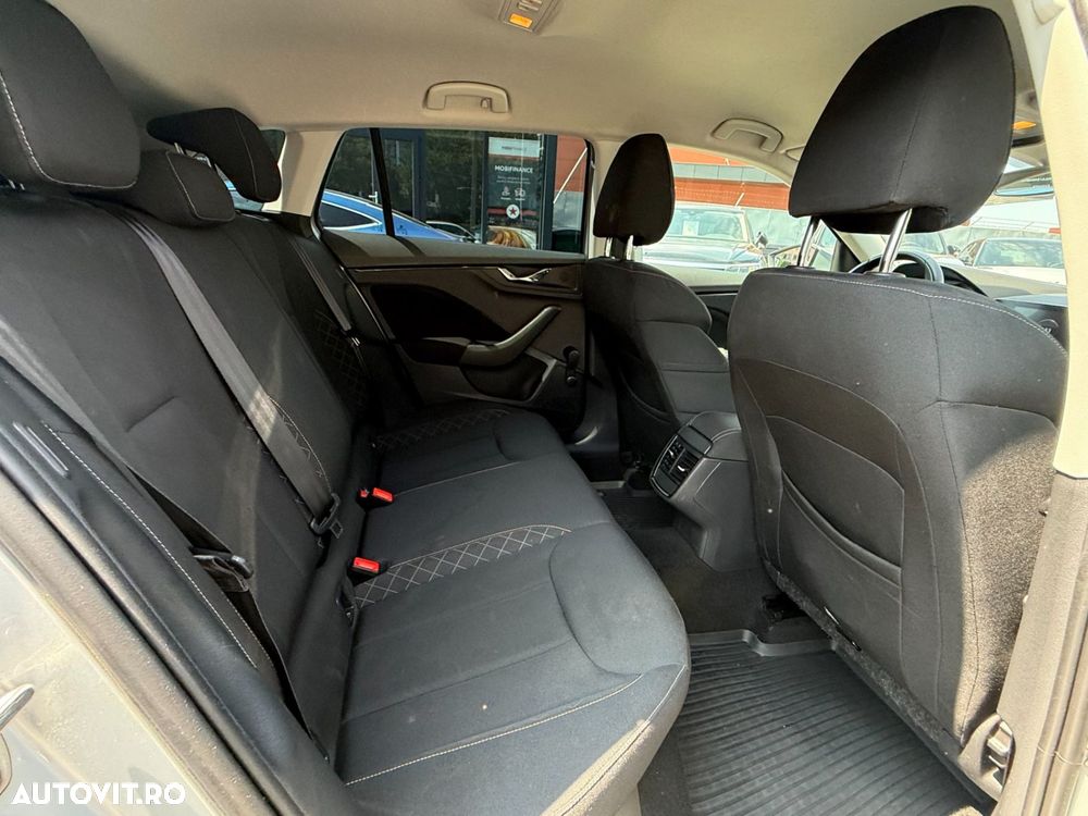 Skoda Scala 1.6 TDI DSG Ambition - 11