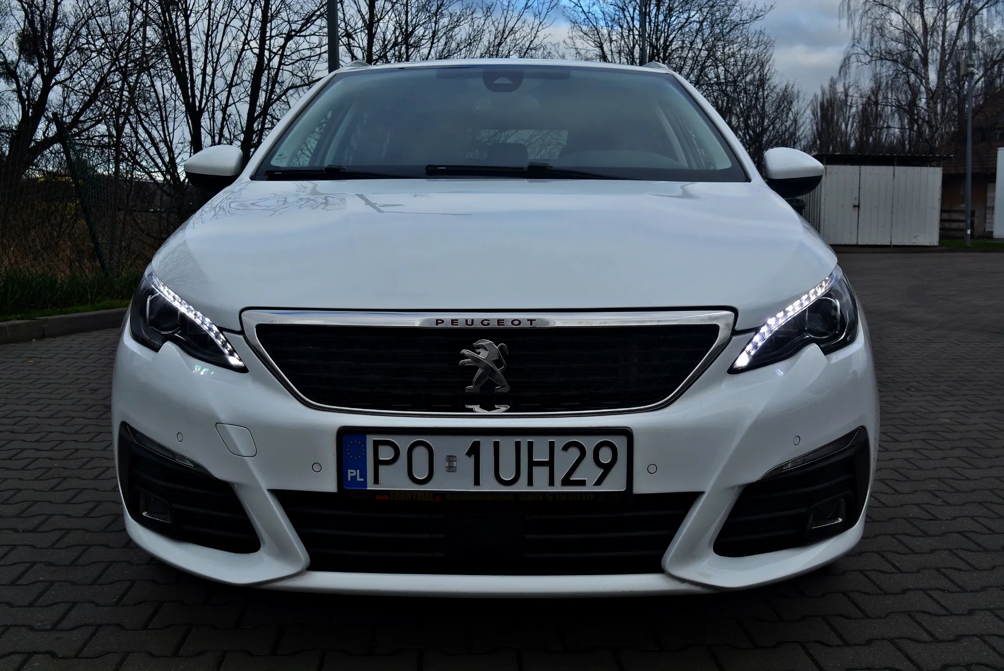 Peugeot 308 1.5 BlueHDi Active S&S EAT8 - 18