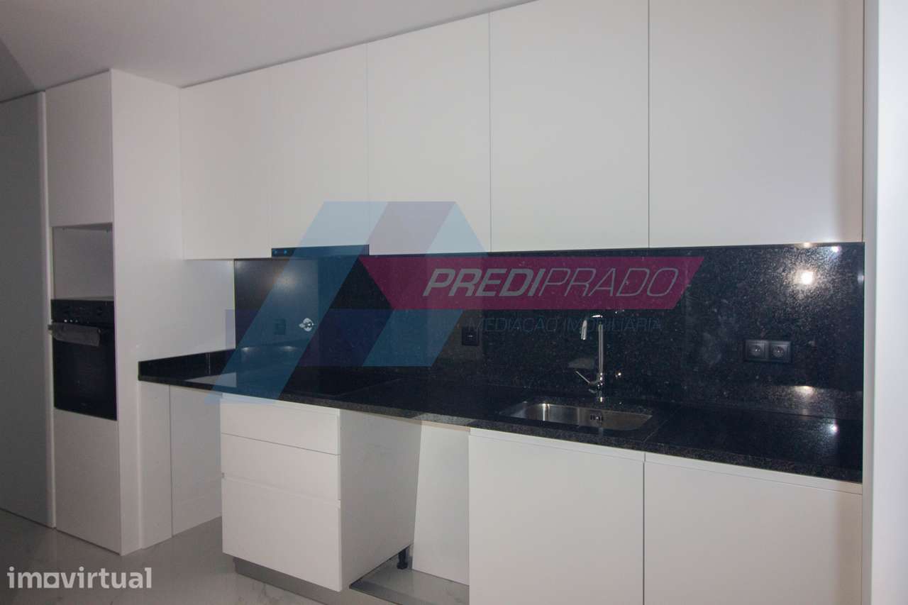 Apartamento T3 para Arrendamento na Vila de Prado - Grande imagem: 3/11