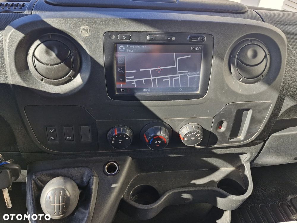 Renault Master, L2H2, nawigacja, tempomat, hak, klima - 17