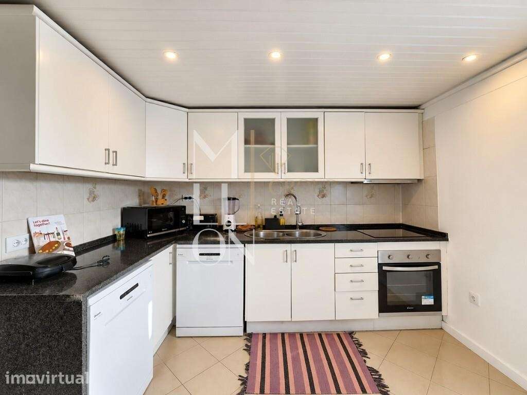 2 Moradias T9 Ligadas | Rendimento Mensal 3.750€ | Ajuda - Lisboa - Grande imagem: 2/54