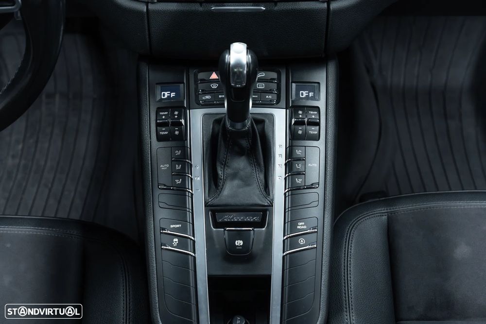 Porsche Macan S - 19