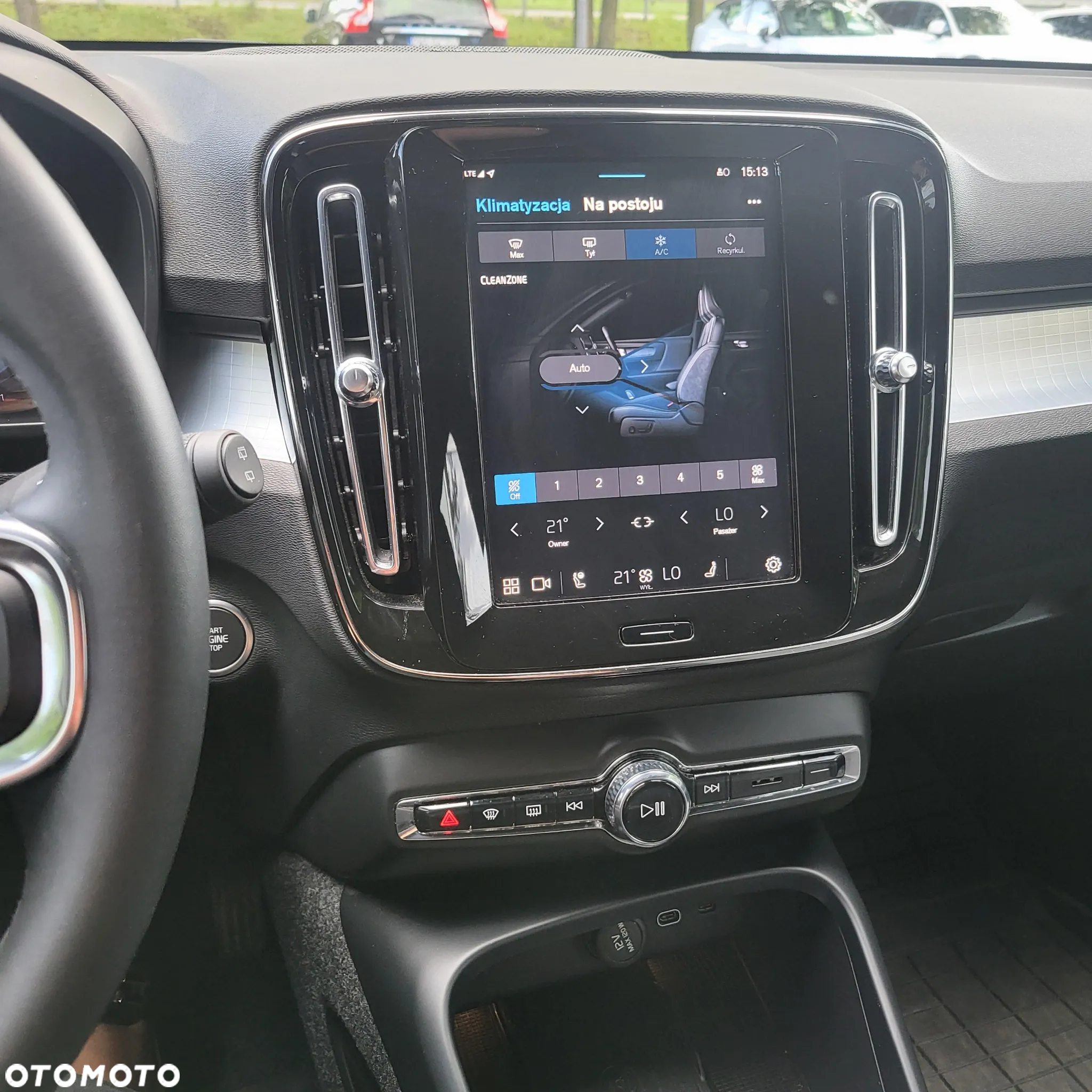 Volvo XC 40 B3 Plus Dark - 10