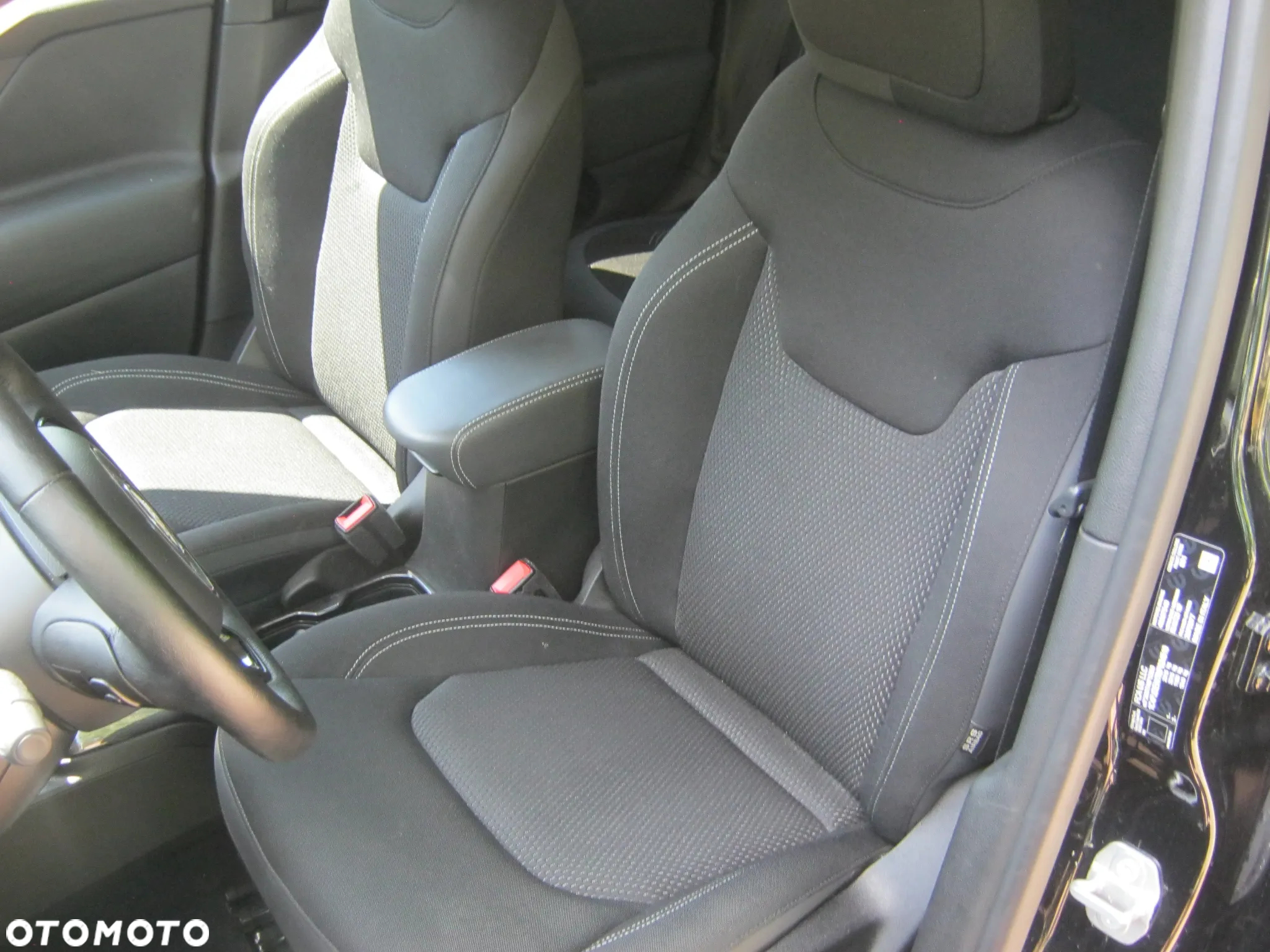 Jeep Renegade - 20