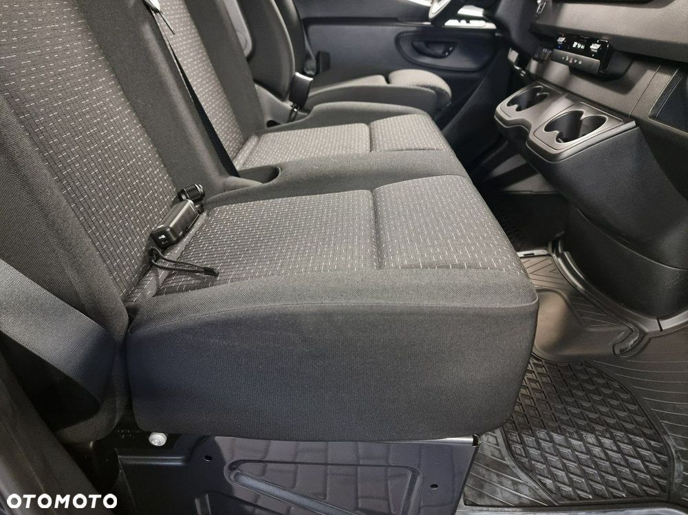 Mercedes-Benz Sprinter - 21