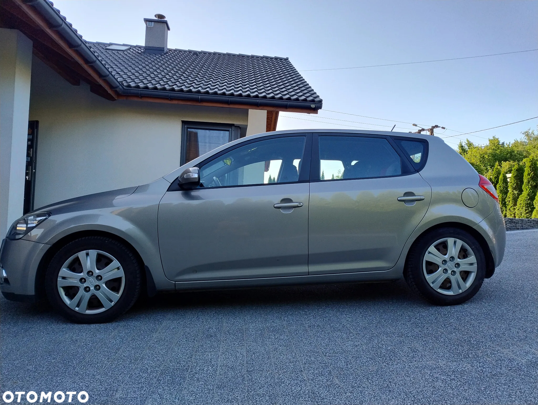Kia Ceed - 3